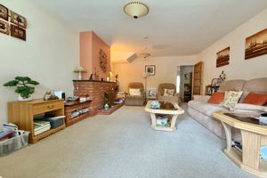 Lounge- click for photo gallery